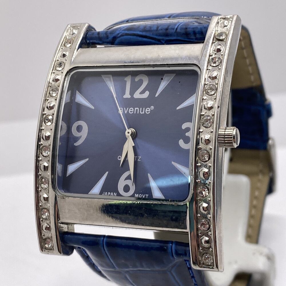 Avenue New York Womens Silver Tank Watch New Battery
